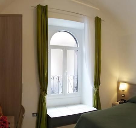 B&B Trastevere In Bed Рим Экстерьер фото