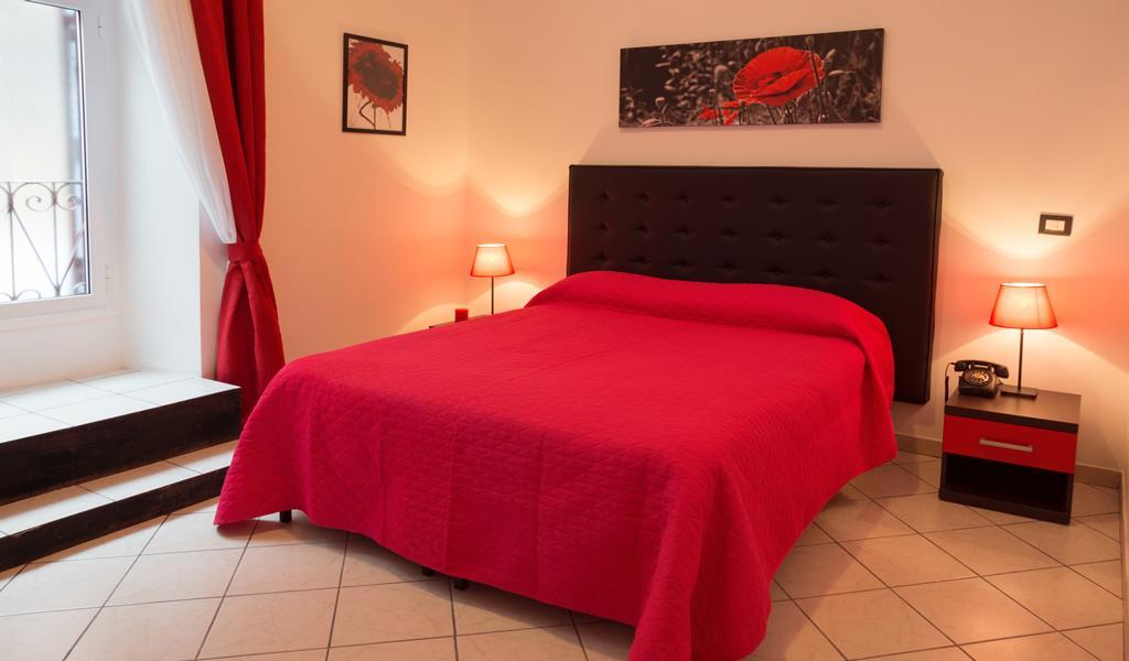 B&B Trastevere In Bed Рим Экстерьер фото